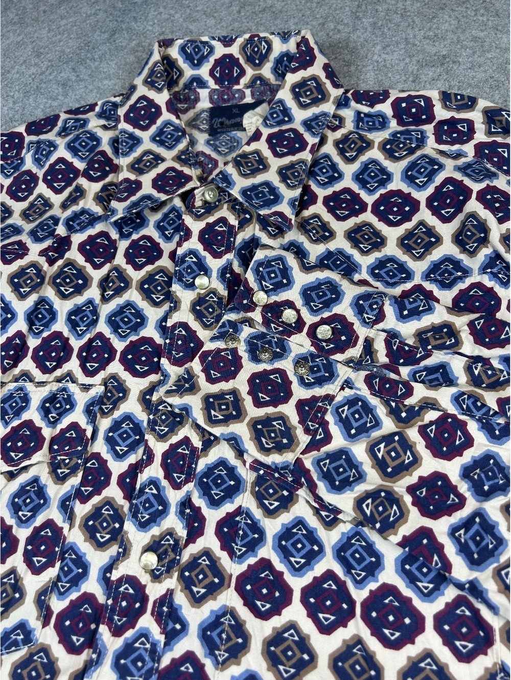 Vintage Wrangler Pearl Snap Western Shirt Men XL Geometric Pattern Long Sleeve